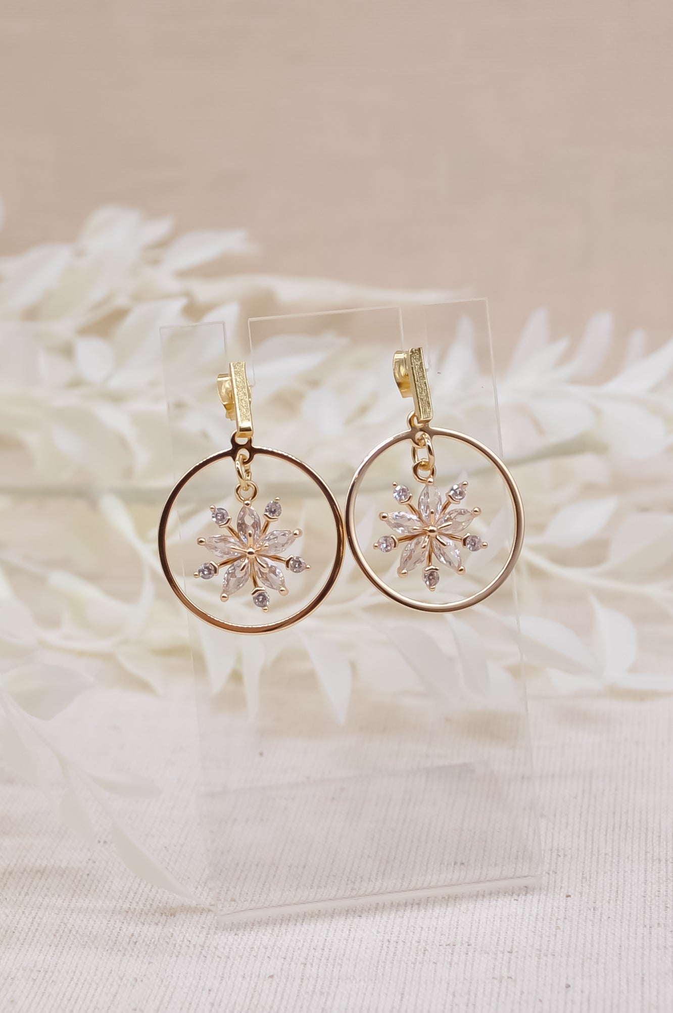 Clear Snowflake Earrings